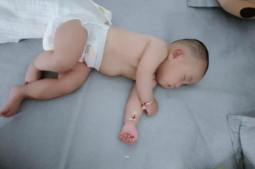 莱芜孕妇肚脐周围发青